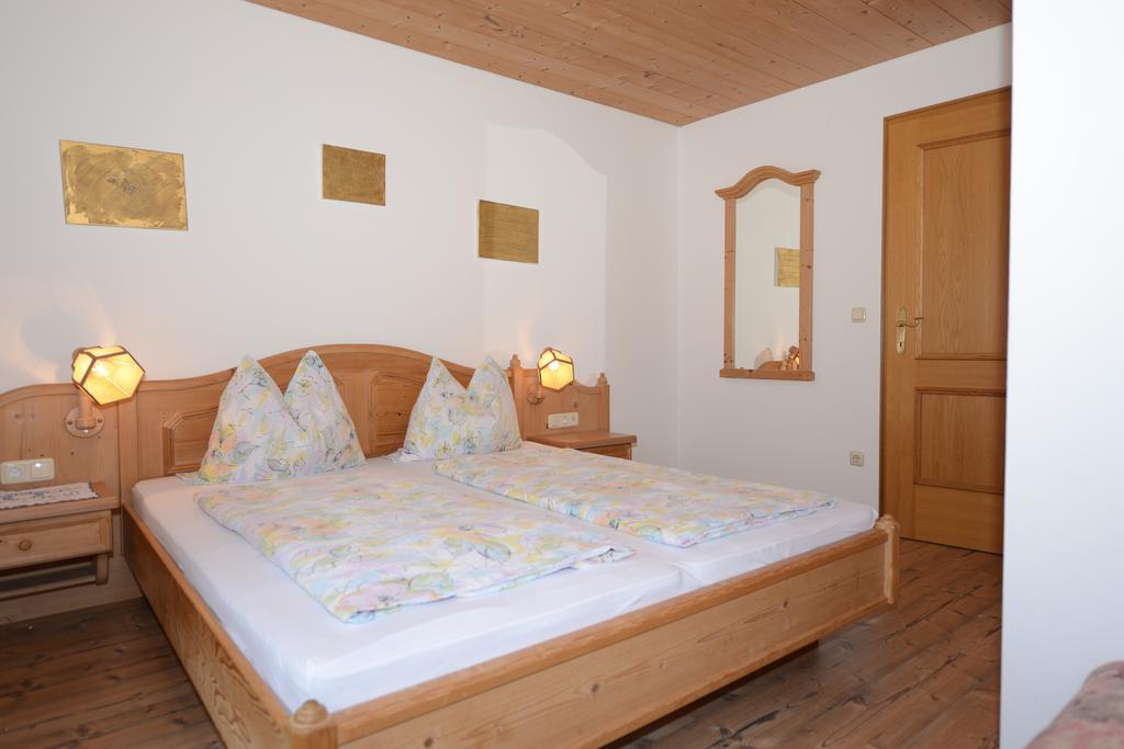 Weinbachbauer - Urlaub Am Bauernhof Villa Sankt Wolfgang im Salzkammergut Exterior photo